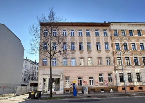 Hausansicht - 2 Zimmer Etagenwohnung zur Miete in Leipzig