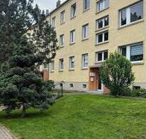 schöne 2-Raum Wohnung mit Balkon für Selbstrenovierer - Gröningen Großalsleben