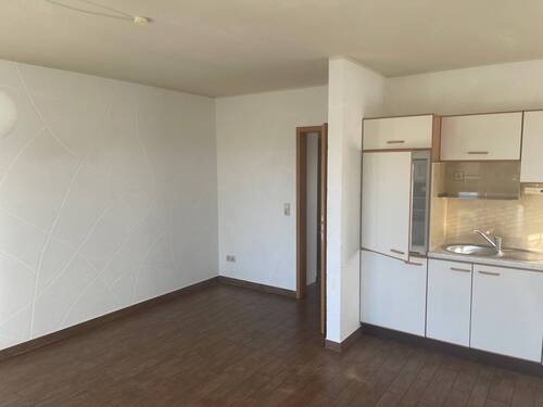 Bild 3 - 2 Zimmer Etagenwohnung in Balm