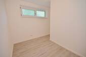 Ankleidebereich im Schlafzimmer - 