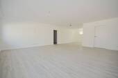 Wohn- und Esszimmer - 