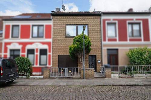 Titelbild - 5 Zimmer Mehrfamilienhaus, Wohnhaus zum Kaufen in Bremen