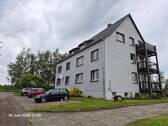 Hausansicht - 3 Zimmer Etagenwohnung zur Miete in Seelitz