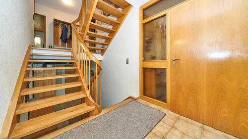 EG_Eingangsbereich_Treppenhaus - 