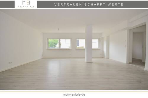 Wohnzimmer - Komfortabel wohnen im EG: Sanierter Wohntraum für Paare & Singles