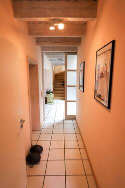 Diele Erdgeschoss - 5 Zimmer Reihenendhaus zum Kaufen in Darmstadt / Kranichstein