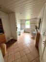 Badezimmer 1 - Anwesen, mit viel Wohnraum, auf wunderschönem Grundstück.
