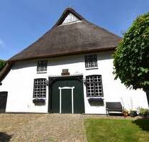 Reetgedecktes Traumhaus mit großem Grundstück und Einliegerwohnung - Stilvoll & Besonders - Kaaks