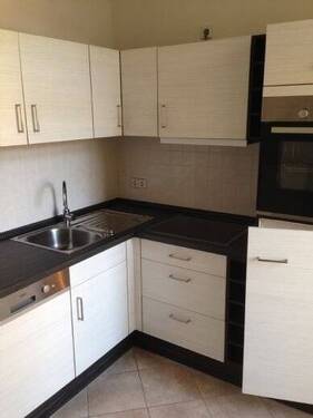 EBK - Agnesstr. ****EBK, Balkon, Wanne, schick ****