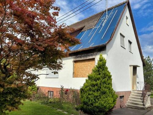 Außenansicht - 7 Zimmer Einfamilienhaus zum Kaufen in Balingen