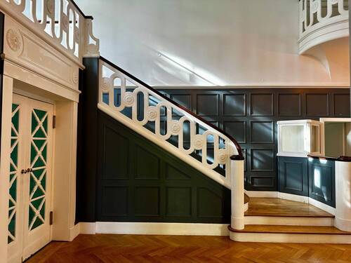 Treppe zum Obergeschoss - 