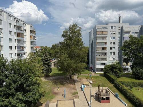 Ausblick vom Balkon - Immobilien Baumeister Neubur - 