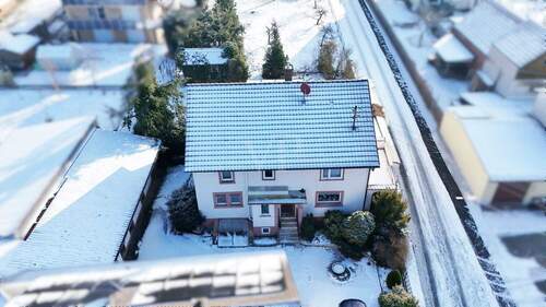 Luftbild Haus & Garten - 5 Zimmer Einfamilienhaus zum Kaufen in Wertheim / Mondfeld