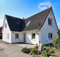 Gepflegtes Einfamilienhaus in Massivbauweise mit modernem Komfort und großem Grundstück - sofort bezugsfertig! - Eberswalde