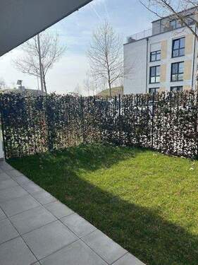 MW.Terrasse.jpg - 4 Zimmer Etagenwohnung zum Kaufen in Herzogenaurach