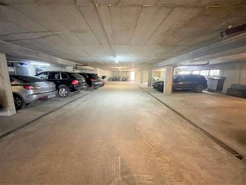 Tiefgarage - 