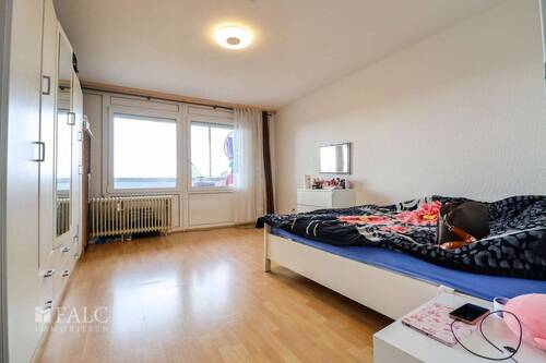 Schlafzimmer - 3 Zimmer Etagenwohnung in Grevenbroich