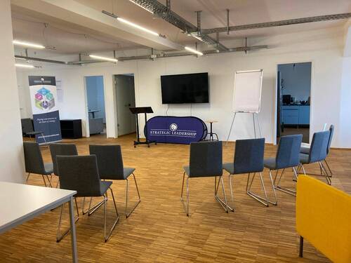 Open Space - Büro mit 4,00 m&sup2; in Nürnberg zur Miete