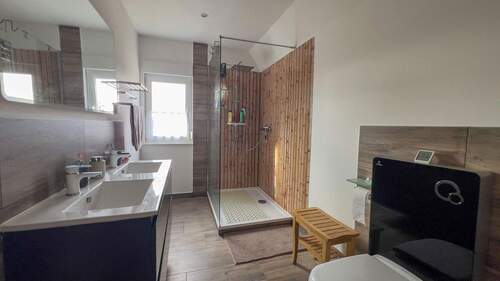 Tageslichtbad, Dusche - 