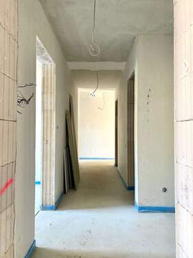 Flur Eingang.jpg - 4 Zimmer Etagenwohnung in Nürnberg