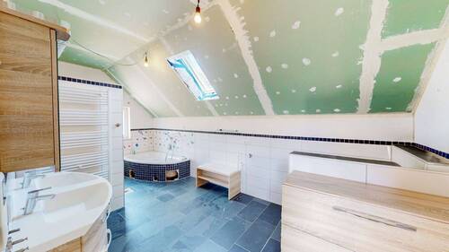 Badezimmer Dachgeschoss 2012 - 