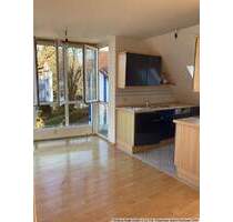 Helle Wohnung mit Erker und Spitzboden - Erbpacht - Erding