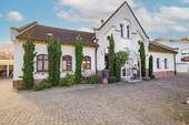 Restaurant Außenansicht - Mehrfamilienhaus, Wohnhaus zum Kaufen in Kenzingen