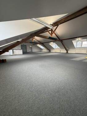 IMG_9425.jpeg - Büro mit 183,20 m&sup2; in Ludwigshafen am Rhein zur Miete