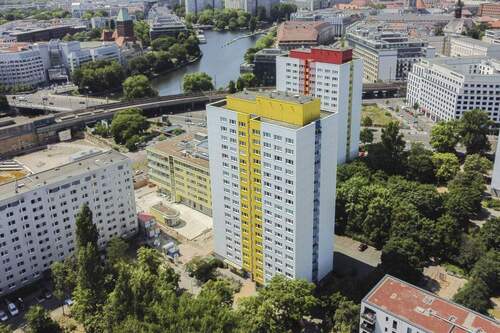 Luftbild Fassade und Dach - 