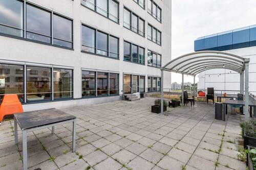 Terrasse Ansicht 2 6.OG - 