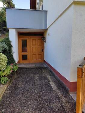 Hauseingang - 4 Zimmer Etagenwohnung in Waldkirch