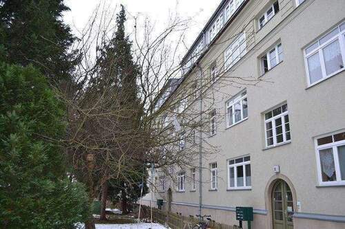 1 (2).JPG - 2 Zimmer Etagenwohnung in Dresden