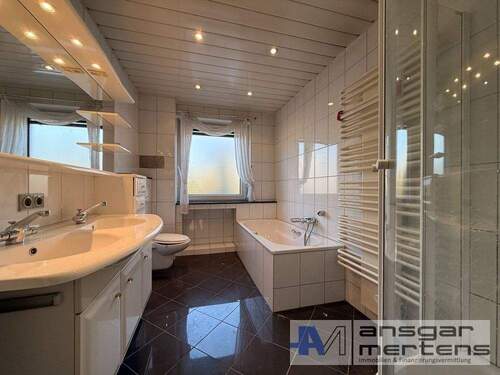 Tageslichtbadezimmer - 