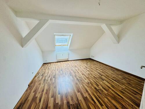 Zimmer 1 - 4 Zimmer Etagenwohnung zum Kaufen in Berlin