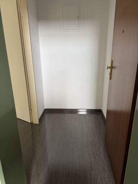 Windfang.JPG - 3 Zimmer Etagenwohnung in Neu Wulmstorf