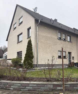 Hausansicht - 6 Zimmer Mehrfamilienhaus, Wohnhaus zum Kaufen in Herzogenrath