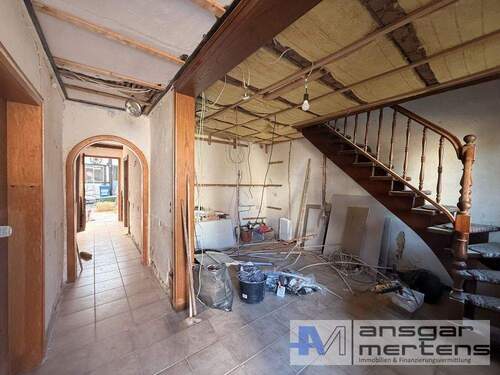 Diele - 5 Zimmer Einfamilienhaus in Mönchengladbach / Giesenkirchen