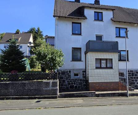 Haus - Hälfte links - 