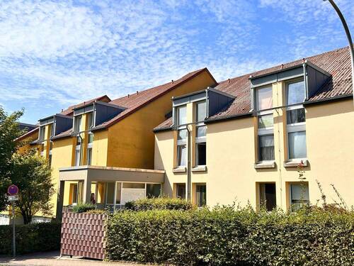 Haus - Etagenwohnung mit 22,00 m² in Saarbrücken zur Miete