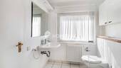 1. OG Badezimmer 1 - 