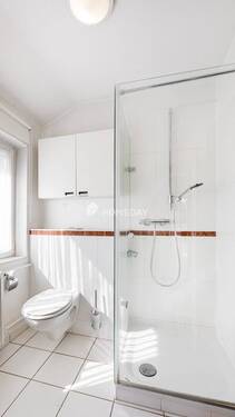 1. OG Badezimmer 2 - 