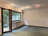 Wohnzimmer - 8 Zimmer Einfamilienhaus zum Kaufen in Stuttgart