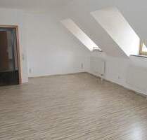 Schöne Dachgeschoss-Wohnung in bester Citylage - Auerbach