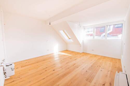 Wohnküche I - Einzigartige Dachgeschosswohnung in Moabit - Wohnen und Investieren vereint