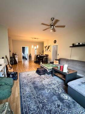 Wohn- und Esszimmer - 3 Zimmer Etagenwohnung in Stuttgart / Stuttgart-West