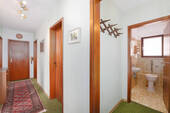 Separates WC, Garderobe und Flur OG - 