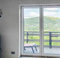 Großes Naturgrundstück in Suhl mit Gartenhaus und Terrasse