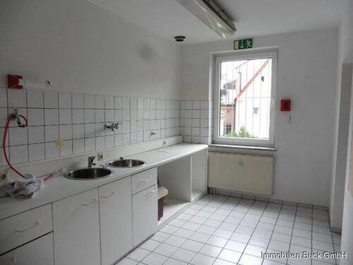Labor - Gewerbeobjekt (Büro, Produktion, Verkauf) in Geislingen an der Steige zur Miete
