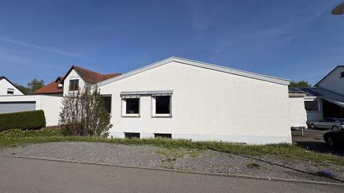 Bild 1 - Produktionshalle mit Büroräume - 380.000,00 EUR Kaufpreis,