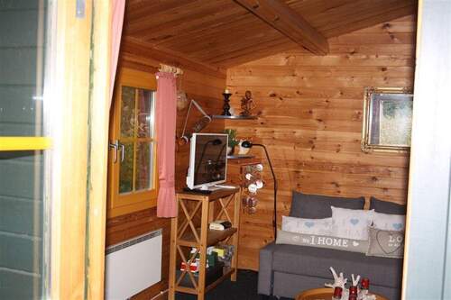 Sommersitz mit kompl. Einrichtung - 